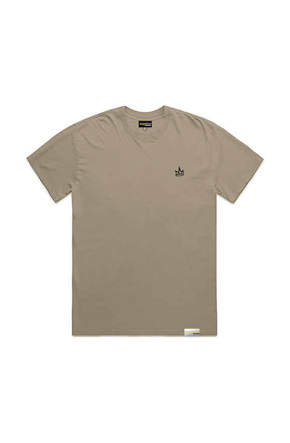 EMBROIDERED CROWNED OVERSIZED TEE